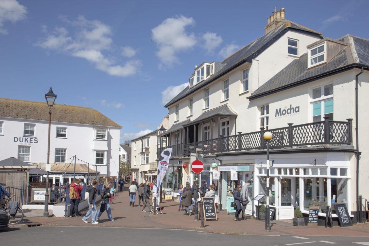 Cobblers * Sidmouth